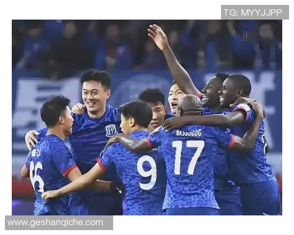 亚冠赛场蔚山现代对阵上海申花最新动态与精彩回顾分析